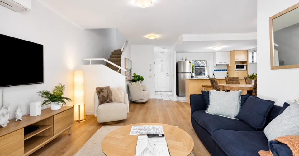Tropical Paradise Retreat 2BR Apartment in Noosaville