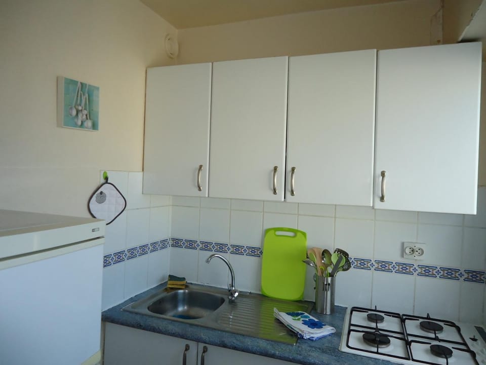 Kitchen or kitchenette, Other, Area and facilities