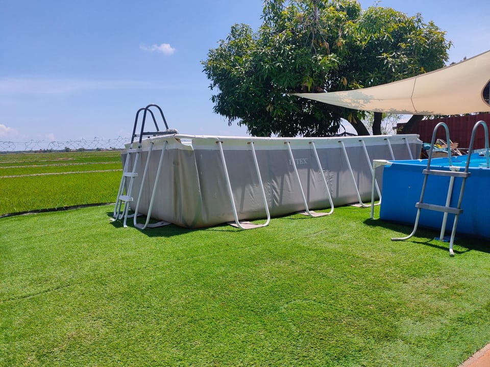 Natural landscape, Swimming pool