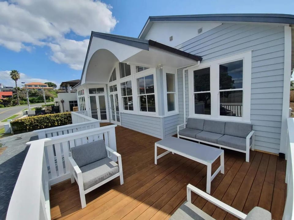 Tauranga Villa - Big, Beautiful Villa on the Water! Villa in Tauranga