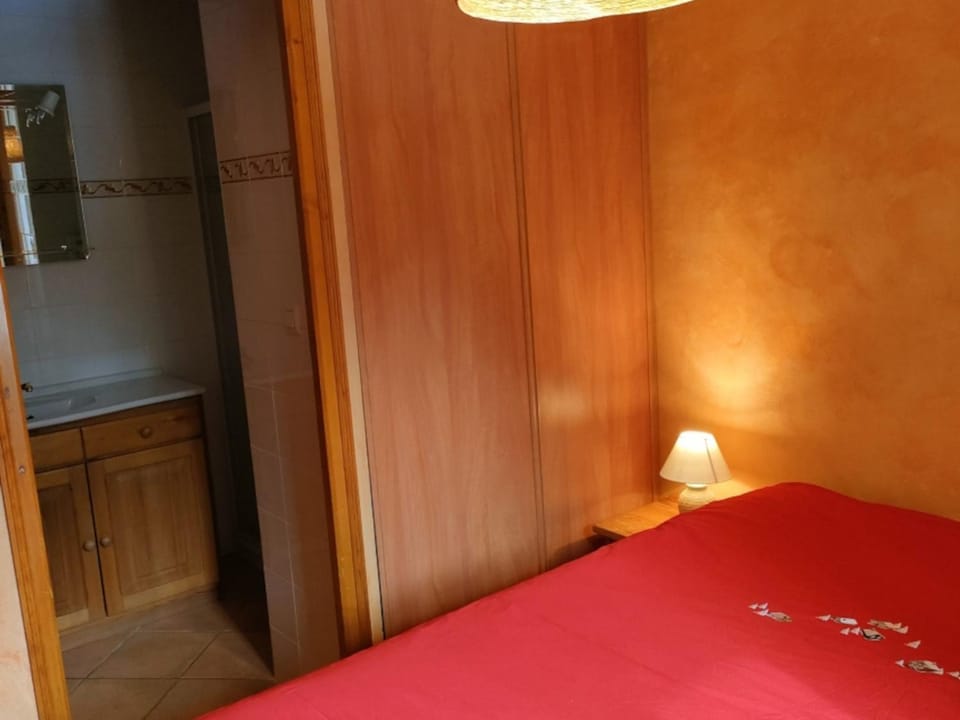 Superbe Duplex 8 Pers. avec Cheminée et Parking Privé à 400m des Pistes, Serre Chevalier - FR-1-762-10 Apartment in Saint-Chaffrey