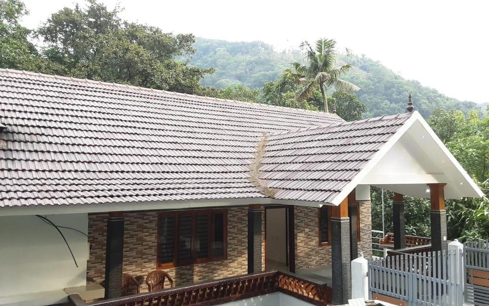 Property building, Day, Natural landscape, Mountain view, Swimming pool