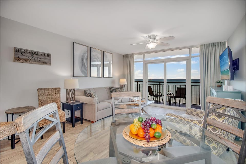 Oceanfront Work From Here Central Location! 1157 Apartment in Myrtle Beach