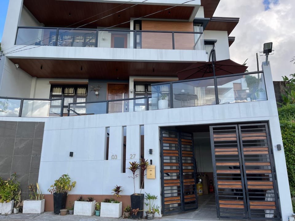 Sunset House Villa in Calabarzon