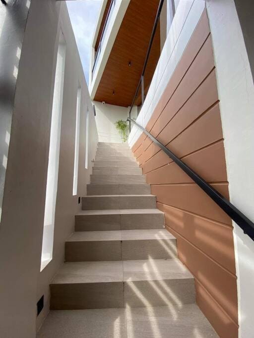 Sunset House Villa in Calabarzon