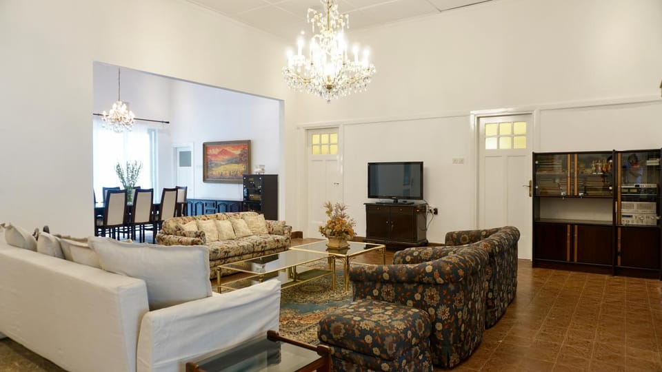 The Wastoekentjana Villa in Bandung