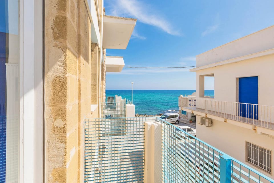View (from property/room), Balcony/Terrace, Sea view
