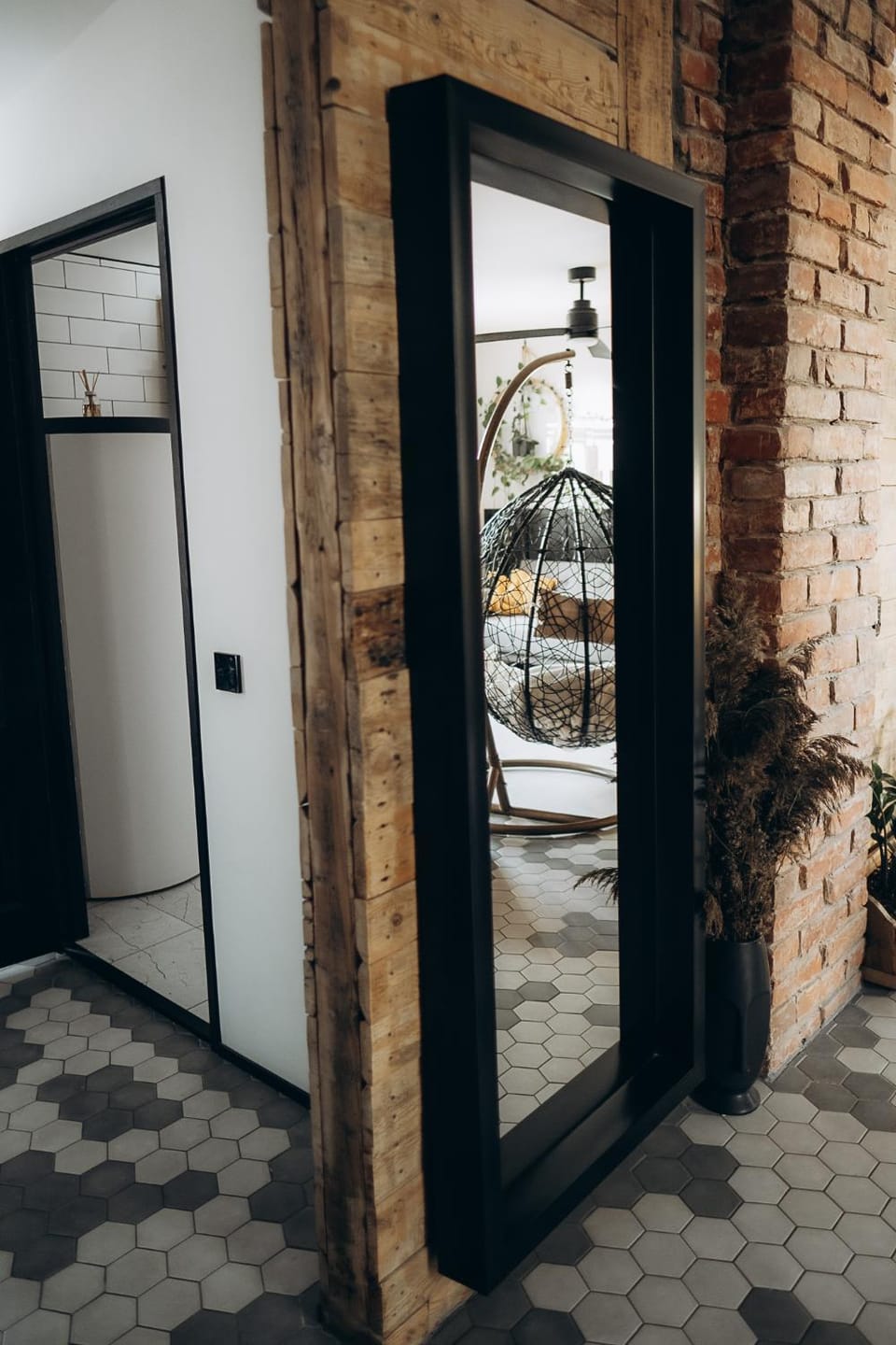 Greenspot - Loft with 2 bedrooms and free parking Apartment in Latvia