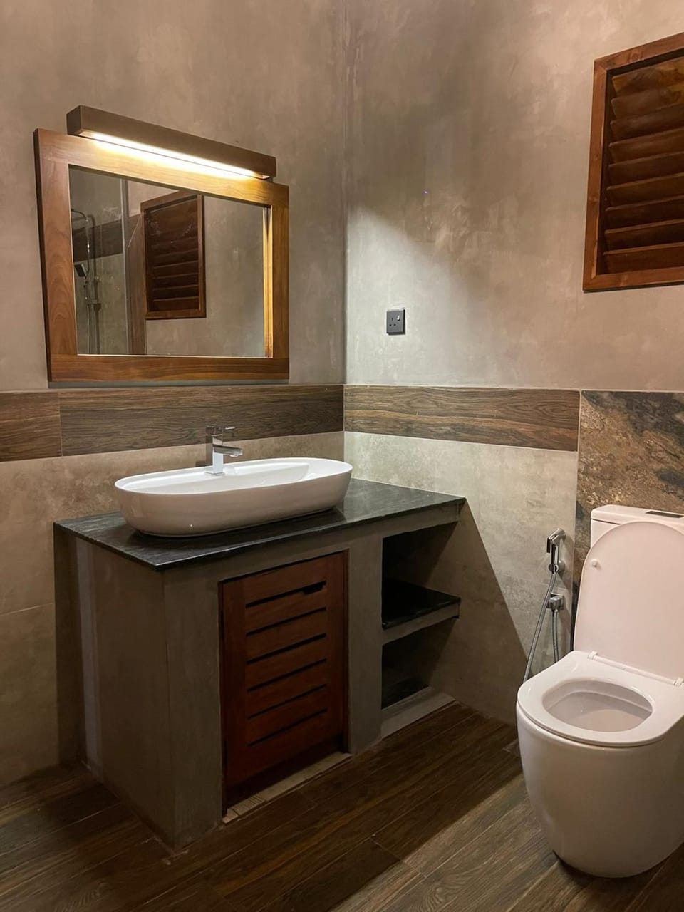 Toilet, Bathroom