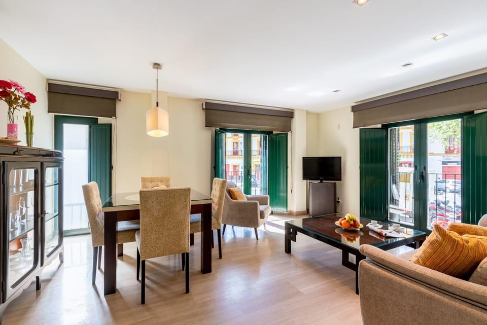 PyLE Apartamento Centro junto Catedral Apartment in Seville