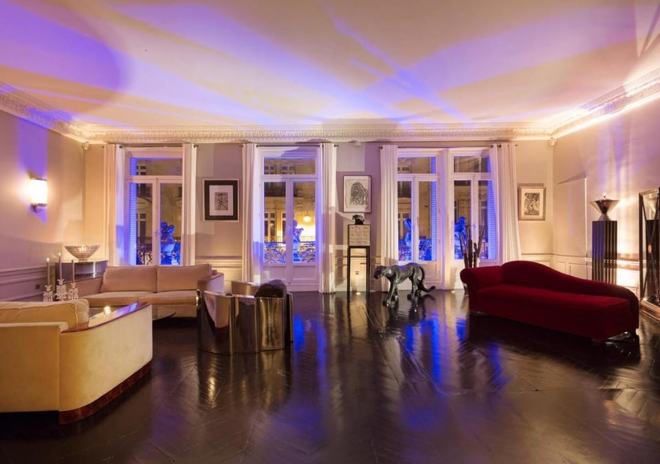 Living room, Lounge or bar, Banquet/Function facilities, Seating area, Evening entertainment, Meeting/conference room