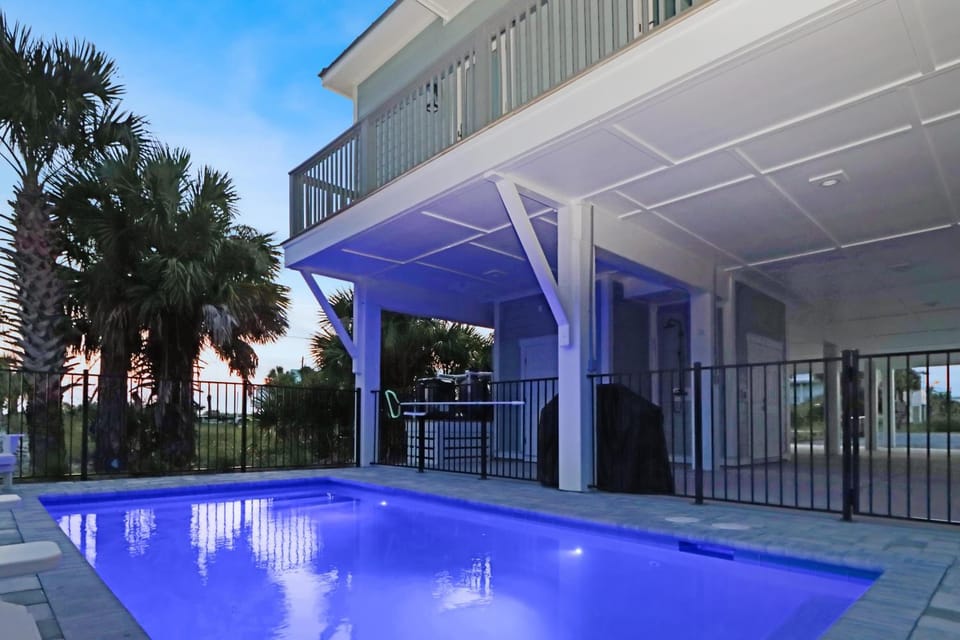 Desoto 1 by Pristine Property Vacation Rentals House in Florida