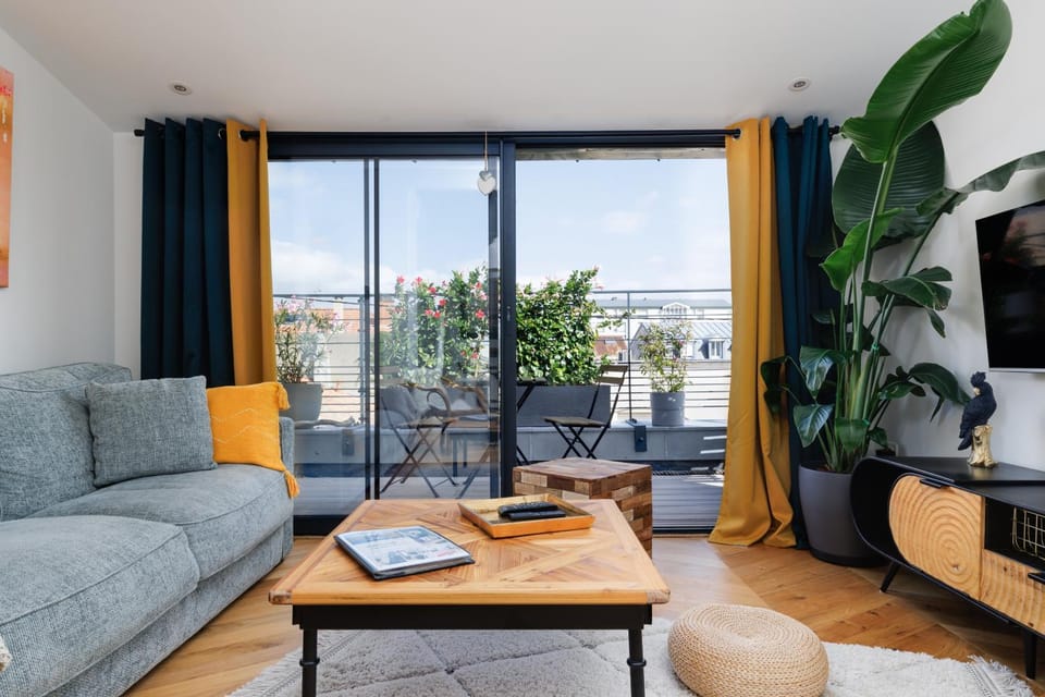 Property building, Living room