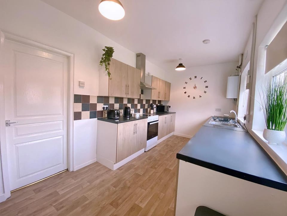 Kitchen or kitchenette, dishwasher, minibar, pet friendly, stove