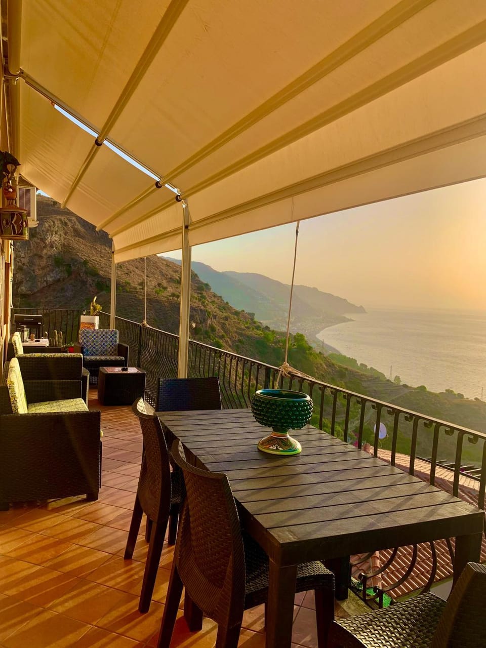 Natural landscape, Balcony/Terrace, Mountain view, Sea view, Sunset