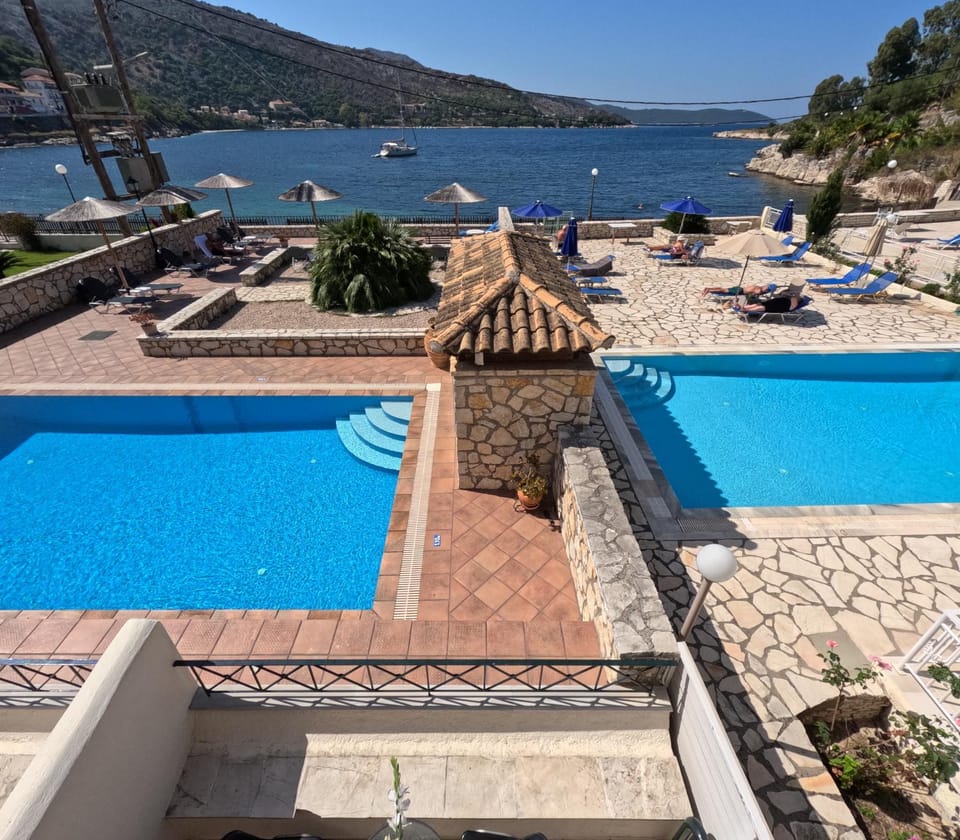 Pool view, Sea view