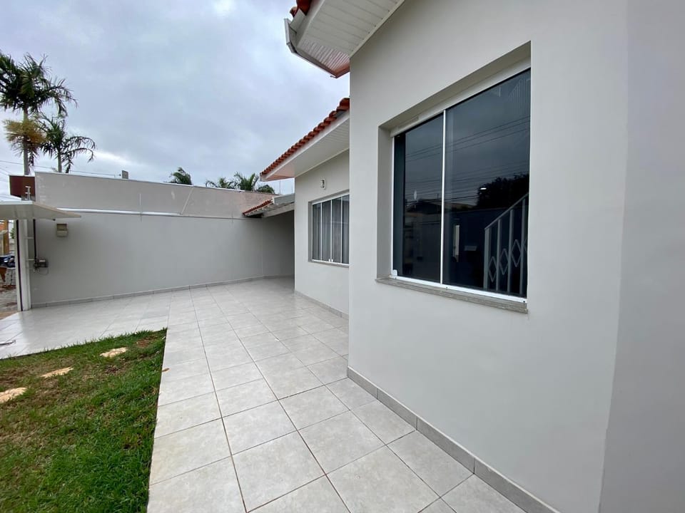 Linda Casa com Piscina House in State of São Paulo