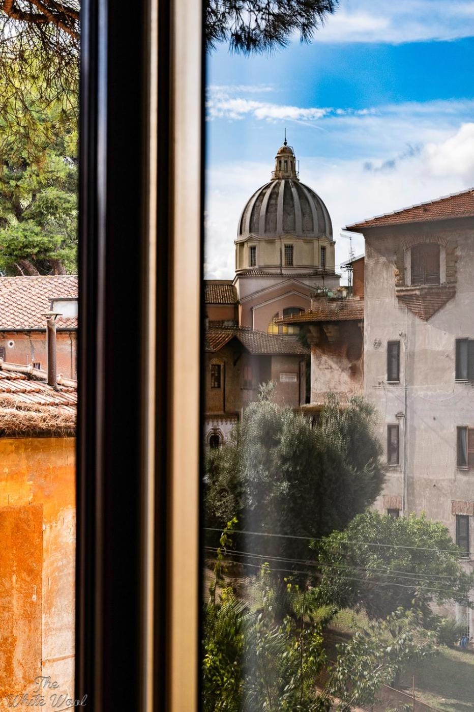 The Little Big House Apartment in Rome