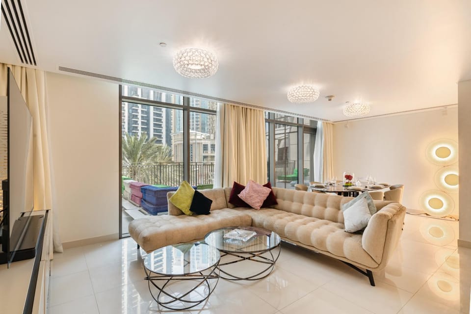 Communal lounge/ TV room, Living room