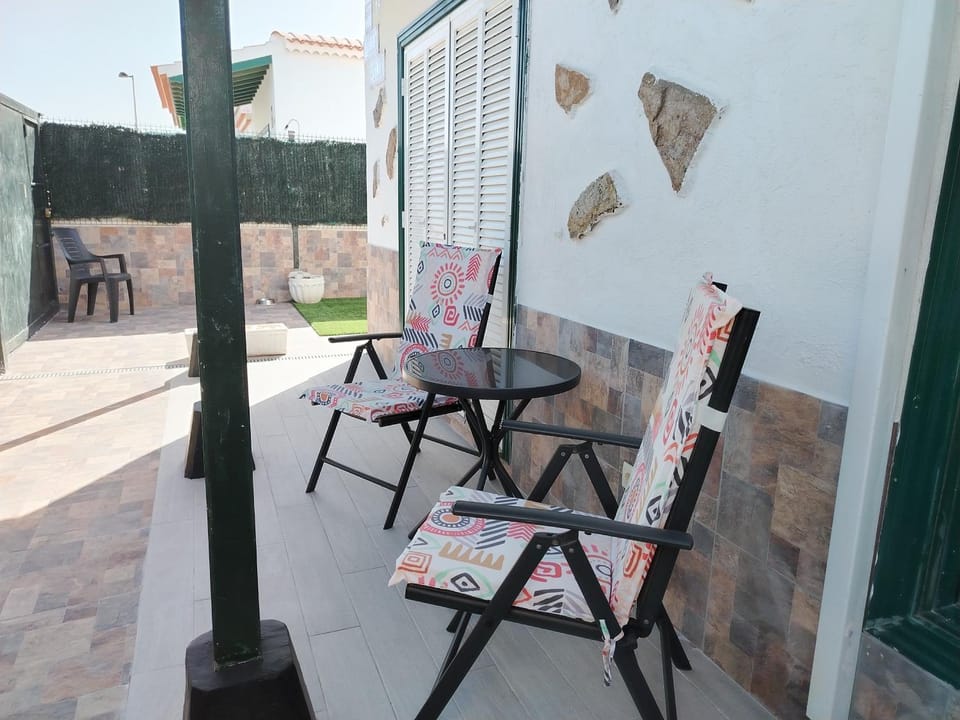 Villa Feliz House in Abona