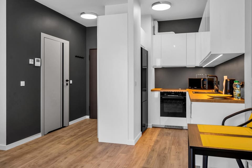 Kitchen or kitchenette, Dining area, minibar, pet friendly, stove