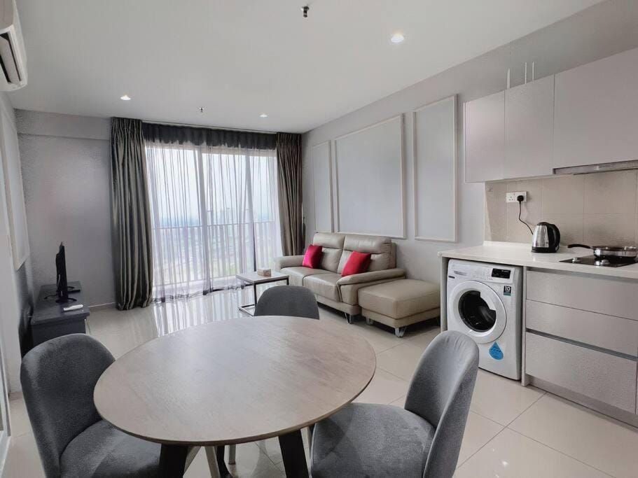 Kitchen or kitchenette, Living room, Seating area, Dining area, dishwasher, stove, washing machine, dryer