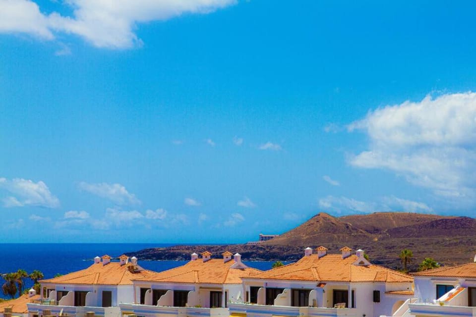 Nearby landmark, Day, Natural landscape, Mountain view, Sea view