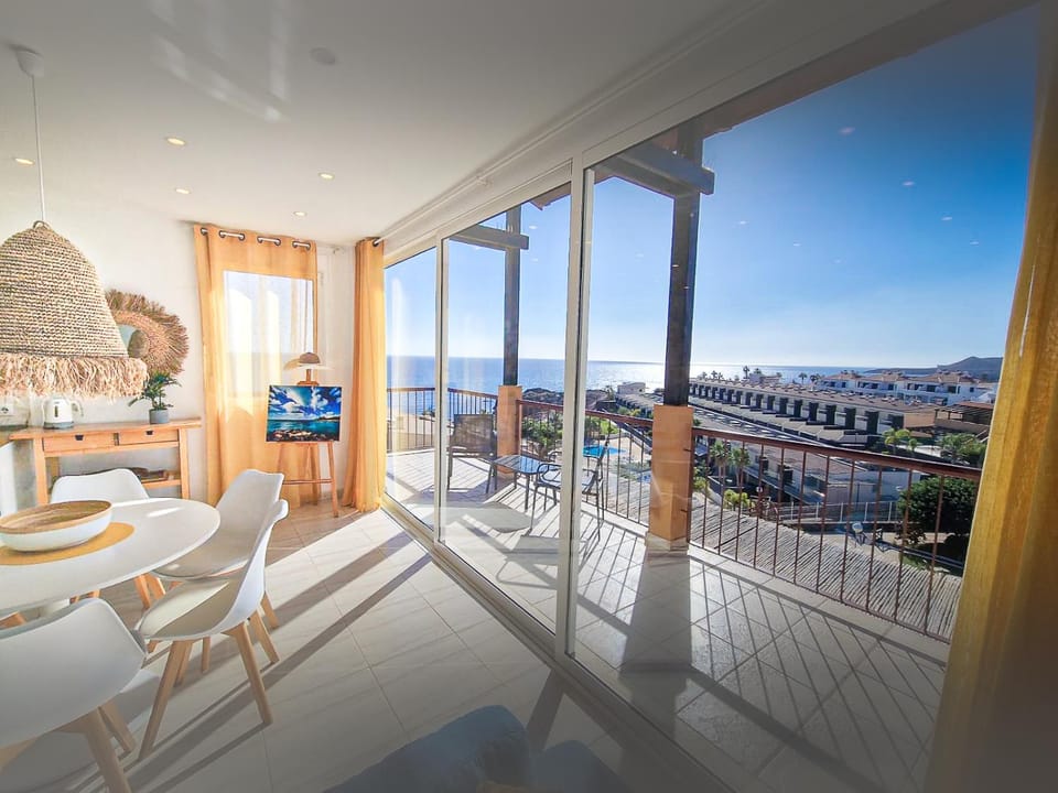 Sunset Dream Penthouse Apartment in Abona