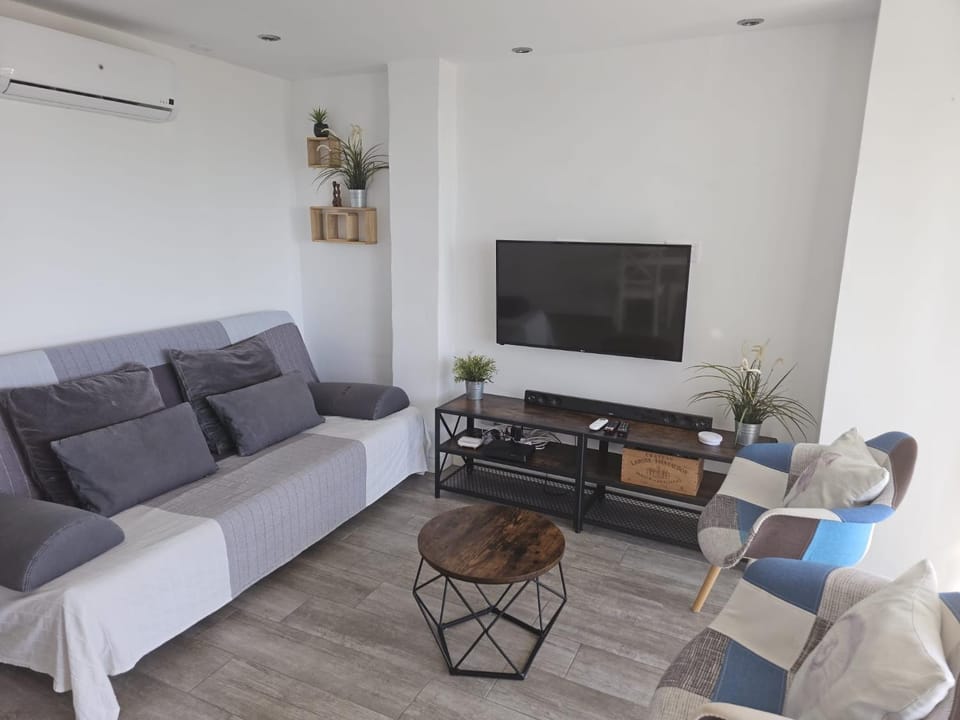 Pueblo Blanco Sea View Apartment BY NAMASTE ELITE Apartment in Torremolinos