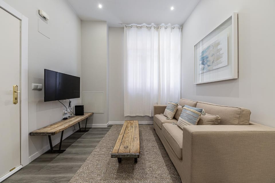 Waou Fresh Confort II Apartment in Madrid