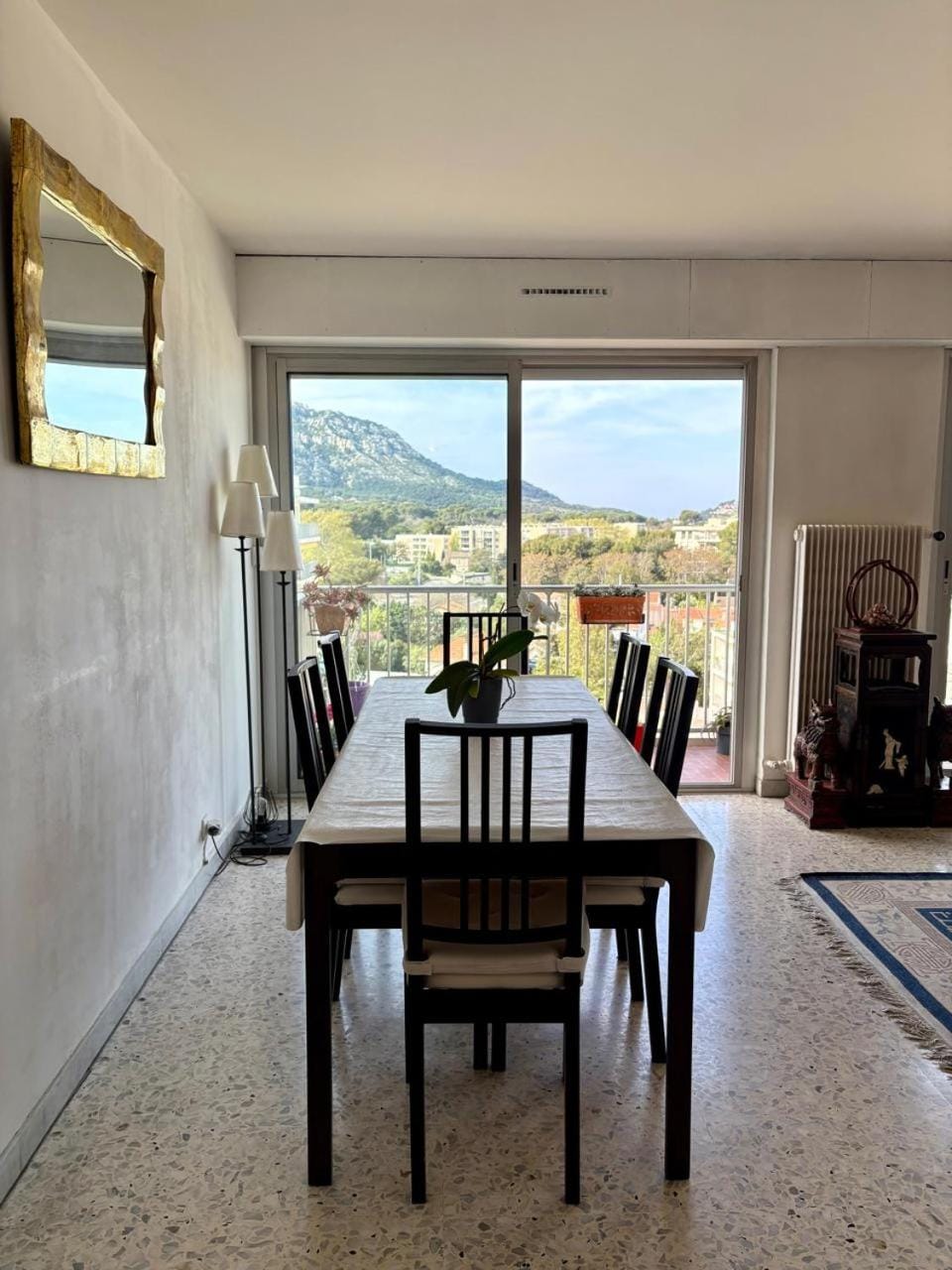 LES ISLES Panoramic Sea View Apartment in Marseille