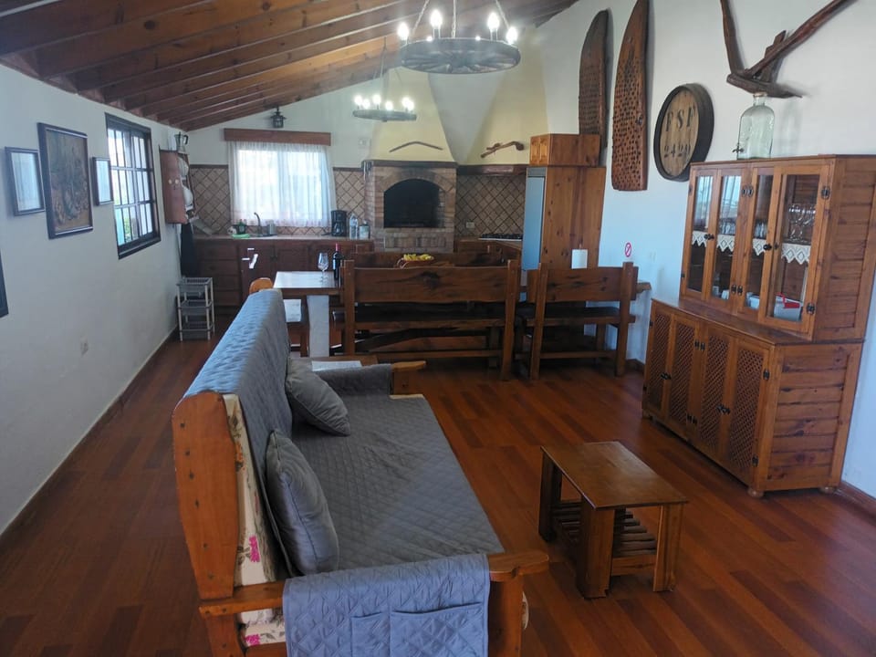 CHALET PRIVADO, PISCINA, WIFI AL MEJOR PRECIO House in Orotava Valley