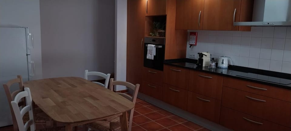 Coffee/tea facilities, Kitchen or kitchenette, Dining area, minibar, pet friendly, stove, toaster