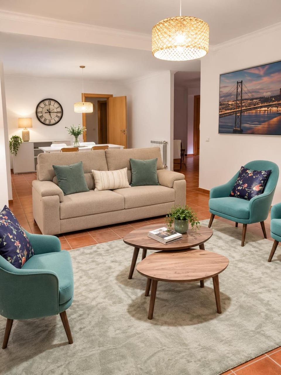 Living room, Dining area
