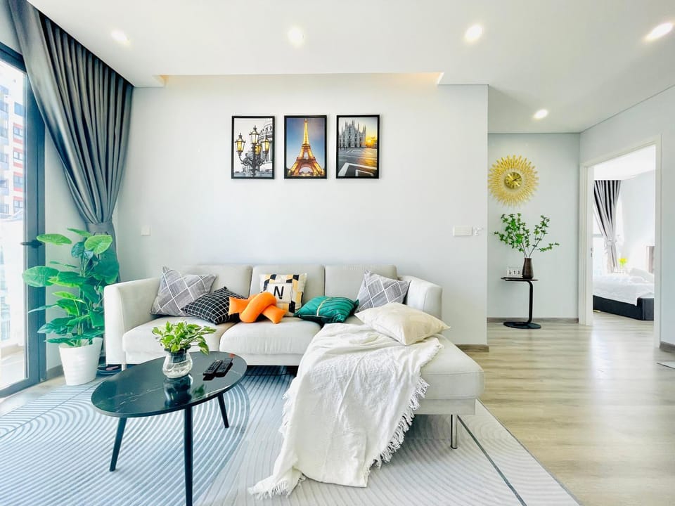 Living room, Photo of the whole room, Seating area
