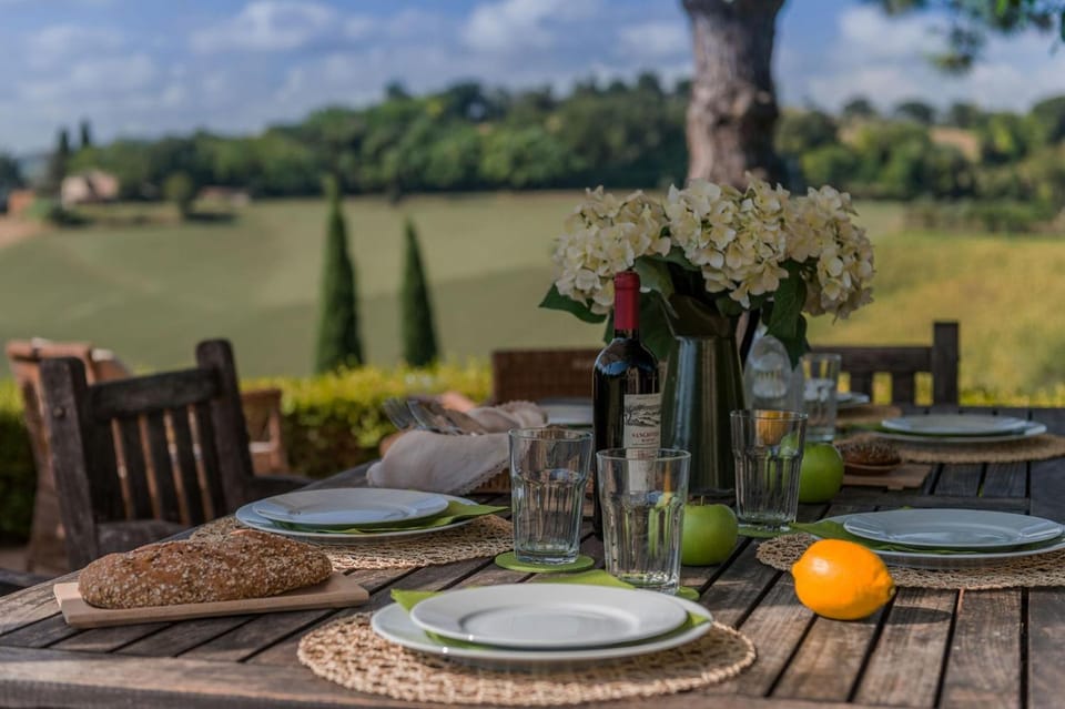 Natural landscape, Dining area
