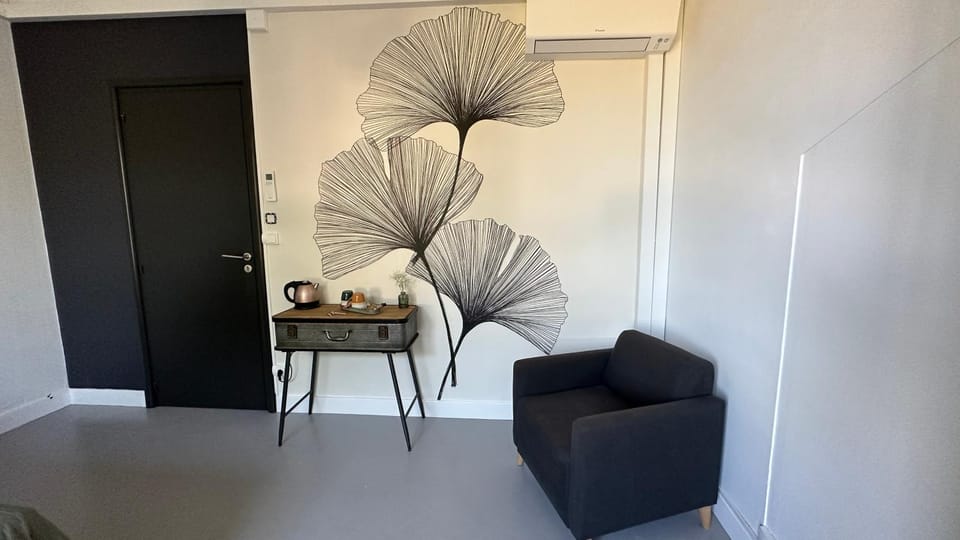 Chambre Ginkgo au Domaine de l'Aven Bed and Breakfast in Occitanie