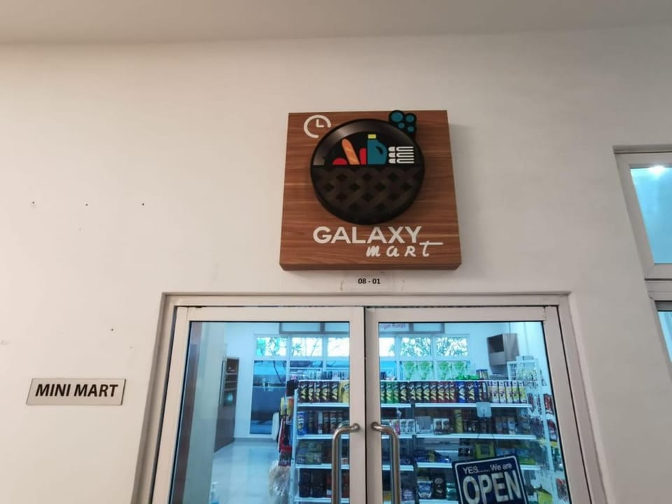 Twin Galaxy Studio 2Pax 5min to KSL CIQ Apartment in Johor Bahru