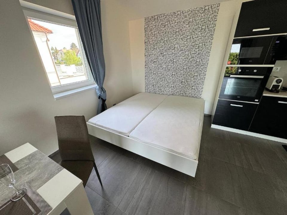 Byt apartman 73m2 Klid příroda Parking FREE Apartment in Prague