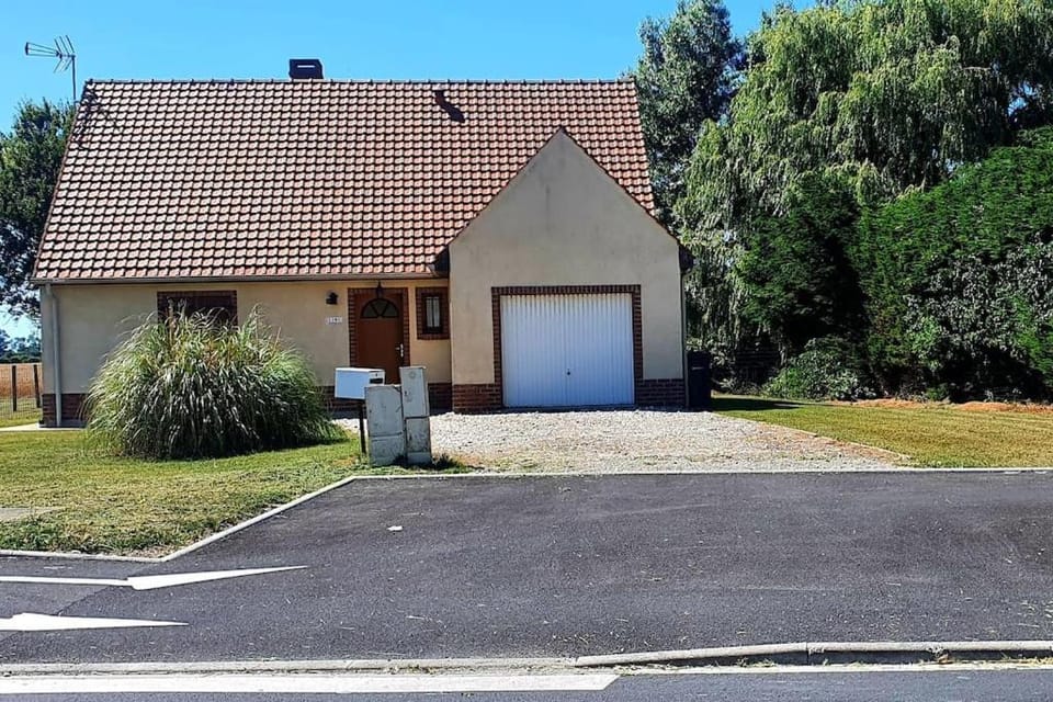 Property building, Street view