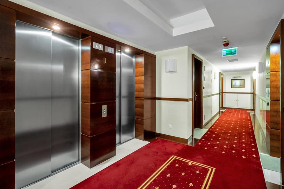elevator
