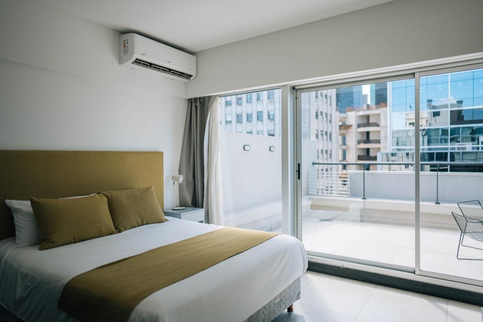 Bed, View (from property/room), Balcony/Terrace, Bedroom, air conditioner