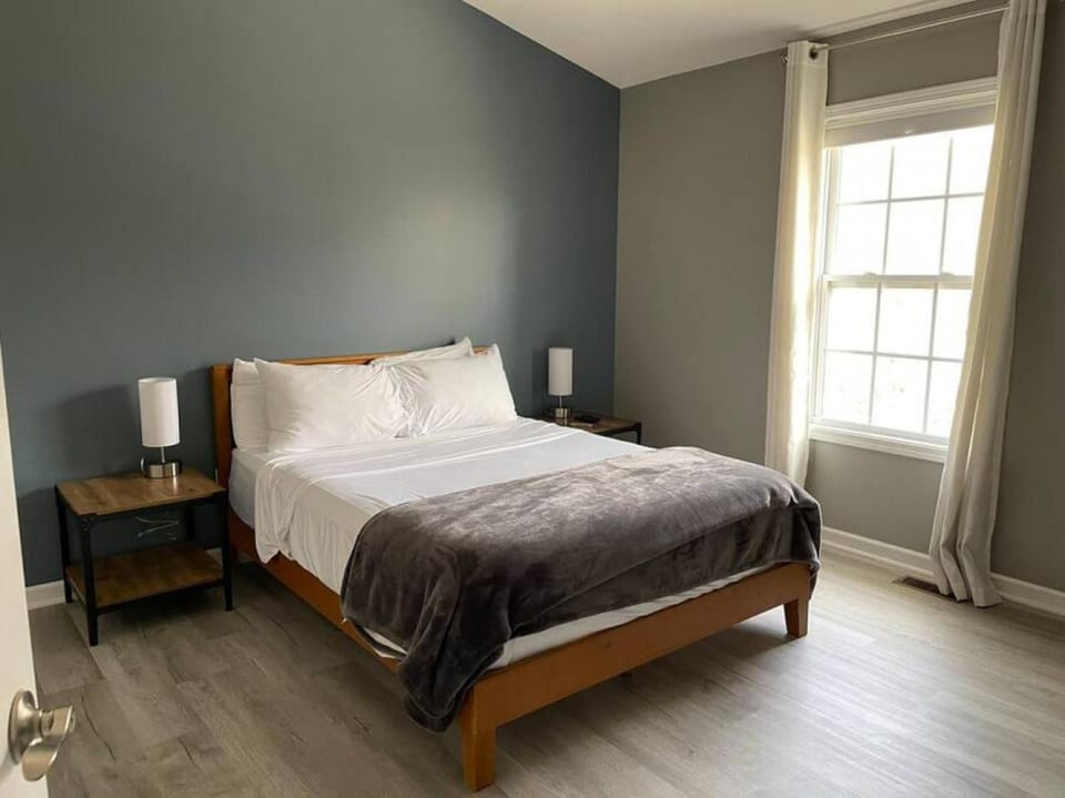 Luxury Townhome 2 Remodeled February 2021 House in Bloomington