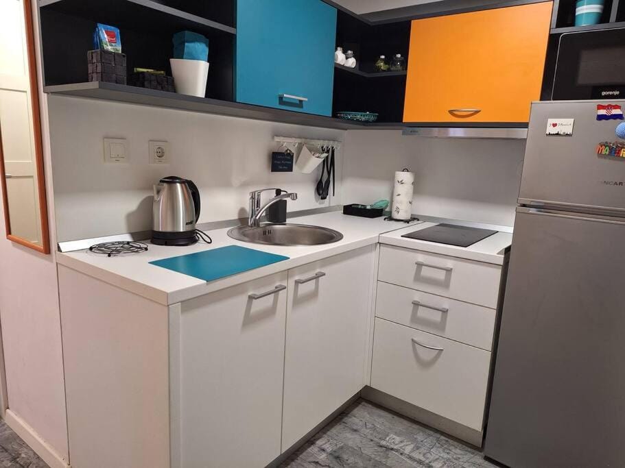 New Studio Apartment Emmy with free street parking Apartment in City of Zagreb