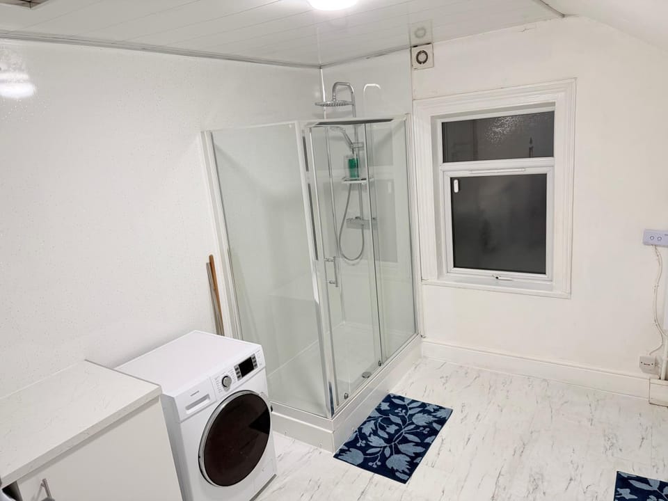 Bespoke 2 Bedroom Apt Derby City Apartment in Derby