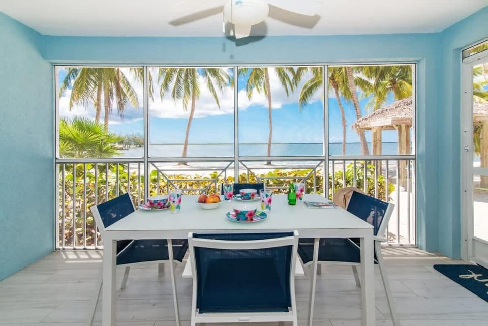 Balcony/Terrace, Dining area