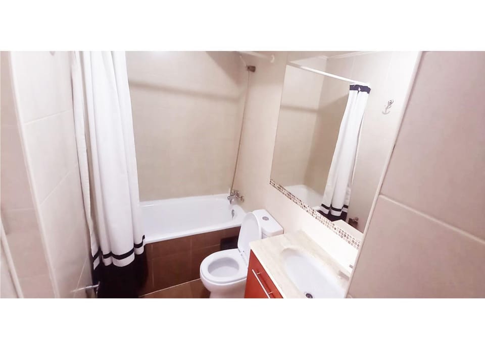 Shower, Toilet, Bathroom, Bath