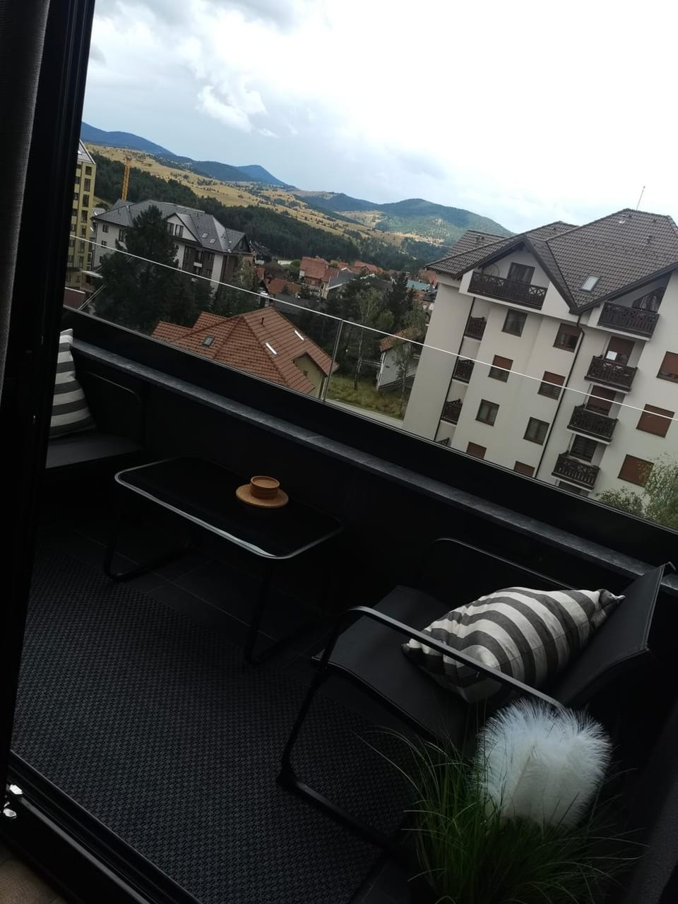 View (from property/room), Mountain view