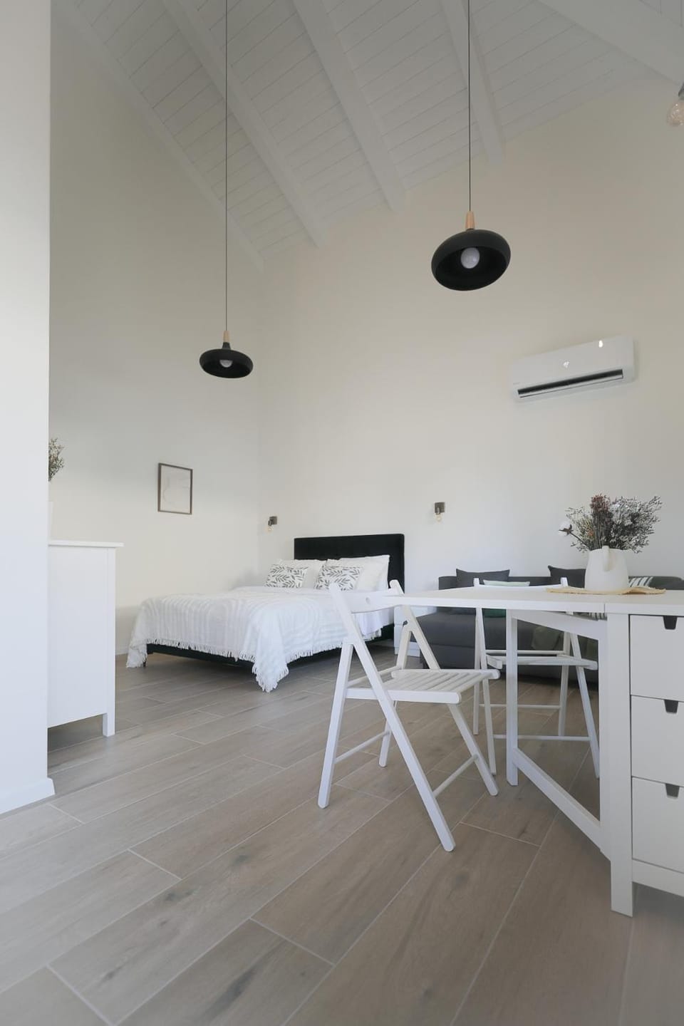 Dining area, Bedroom, hair dresser, air conditioner