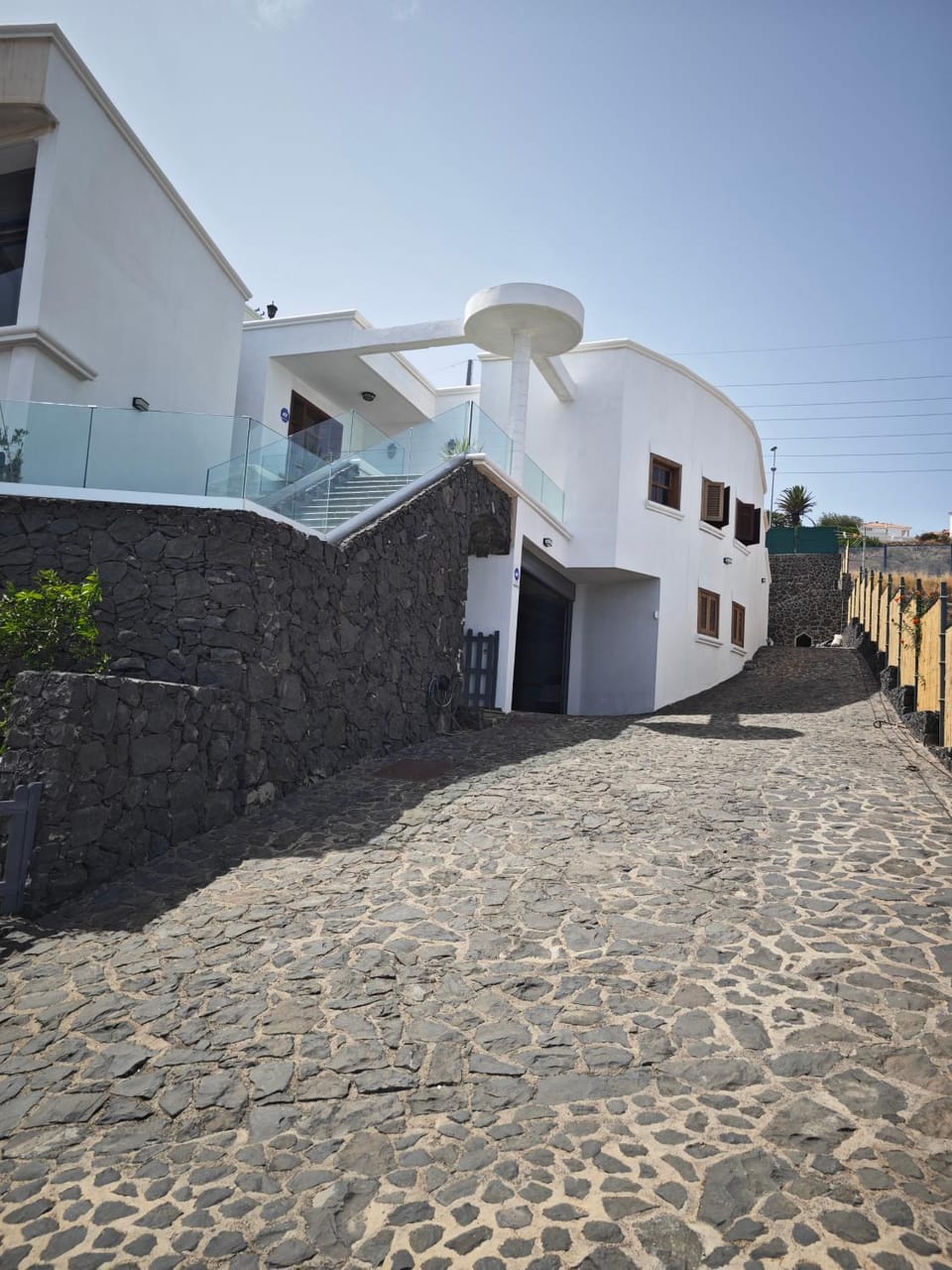 Property building, Day